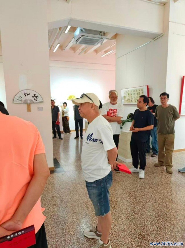 “闲——王清州作品展”在北京798情修艺术空间开幕