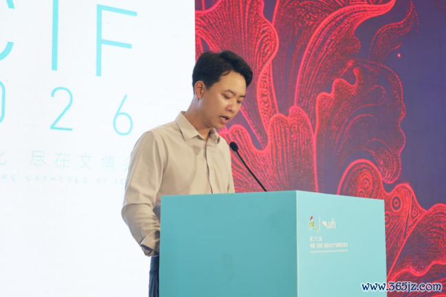 艺秀小镇擎国风新章 六千年文脉花开鹏城 ——“花开中国”工程启新传统文化前卫滚动之路