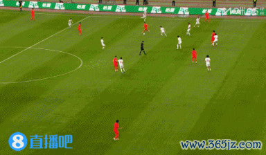 半场战报：U23国足2比0塔吉克斯坦 木塔力甫闪击张瑷晖头球立功