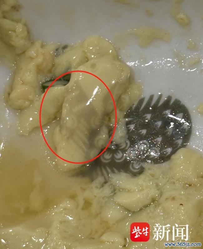 老乡鸡已封存停用问题餐具 回答破钞者温煦